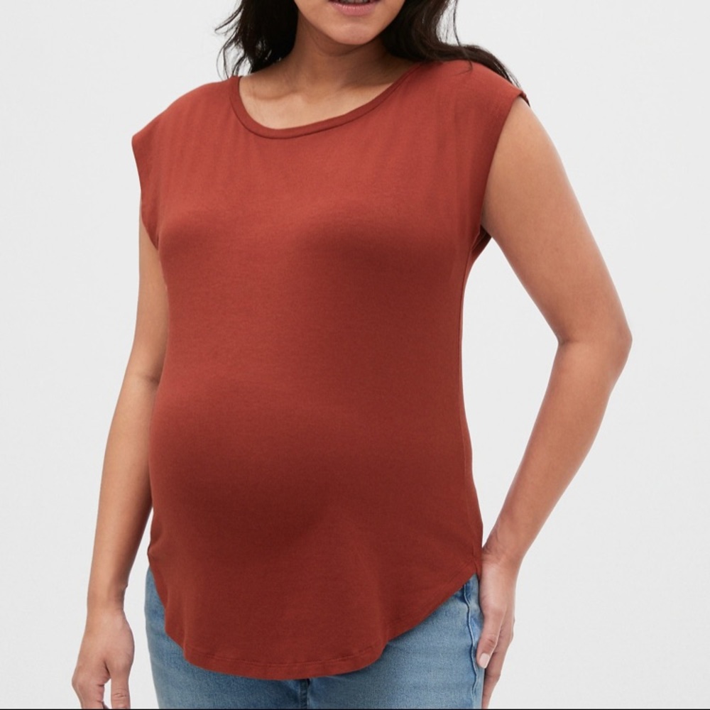 Gap maternity drapey t-shirt (rose russet/large)